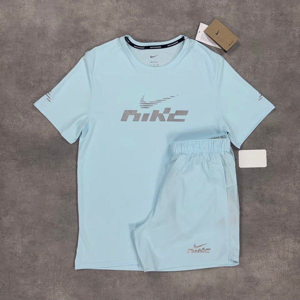 NIKE SWOOSH T-SHIRT & FLASH 5" CHALLENGER SHORT SET BABY BLUE